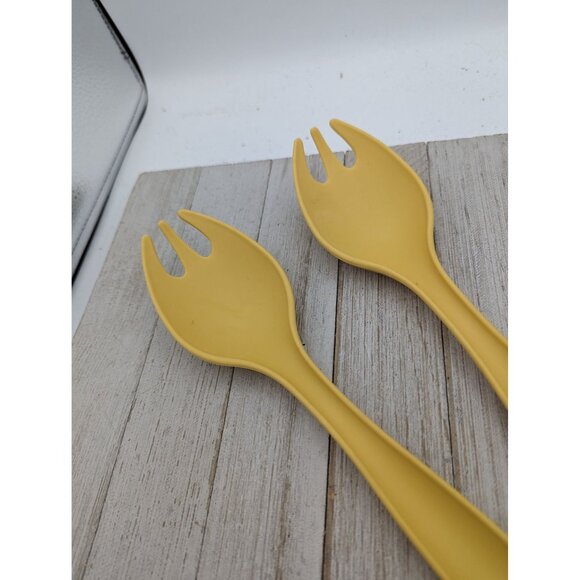 Tupperware #1 Harvest Gold Lot of 2 Salad Spoons Sporks Serving Utensil 12" - Picture 3 of 6